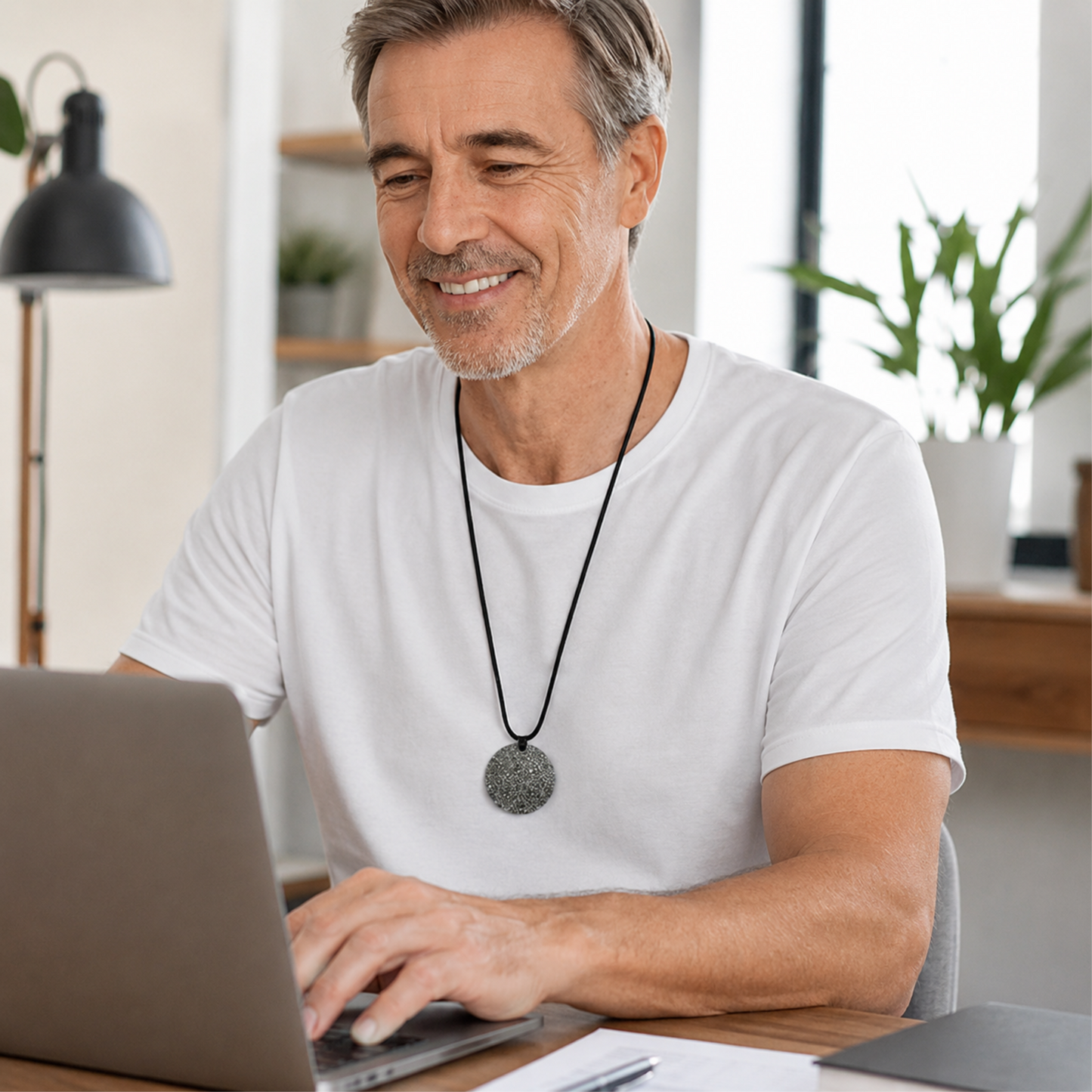 Collier Electronite Adulte 2.0 : Protection et bien-être toujours à vos côtés